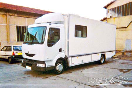 Loge XL 5382 Camion double-loge