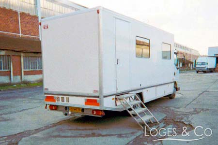 Loge XL 5381 Camion double-loge