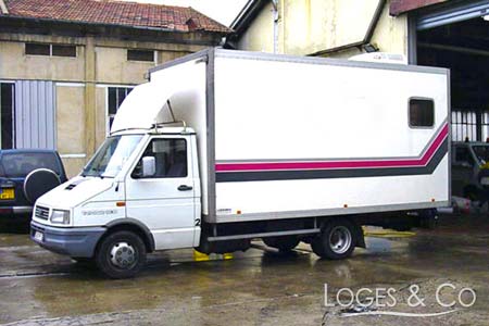 Loge Maquillage 2 postes Camion